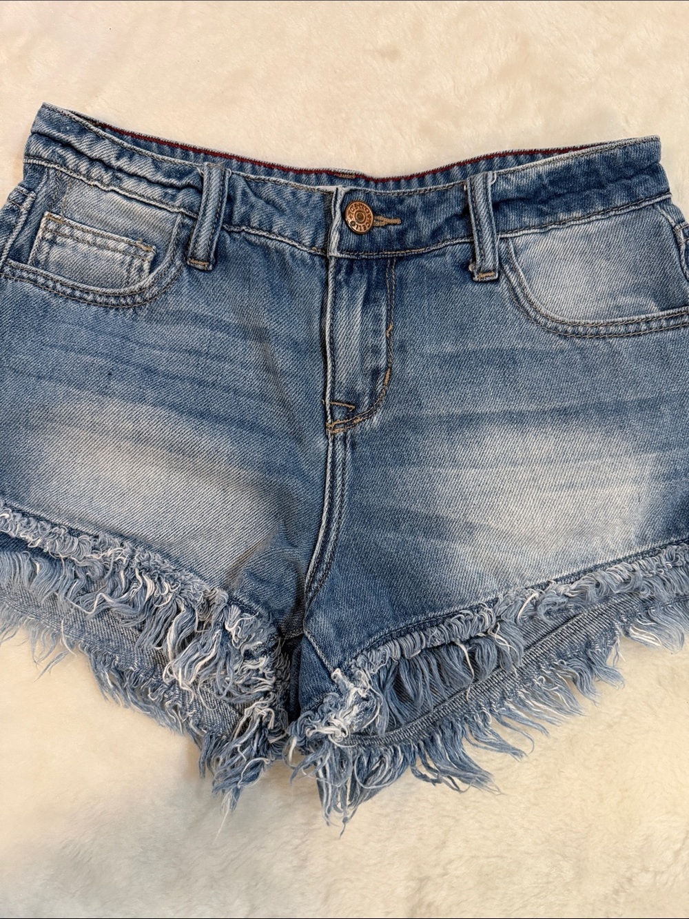 Cello Light Wash Frayed Hem Denim Shorts XS Distressed Cutoff Jean Shorts